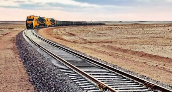 Gashuunsukait-Gantsmod検問所を結ぶ越境鉄道建設契約に署名