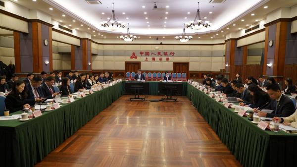 モンゴル・中国、銀行・金融分野の円卓会議を開催