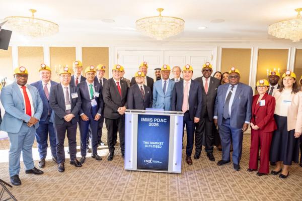 鉱工業相Damdinnyam氏、カナダ政府と資源分野協力を協議