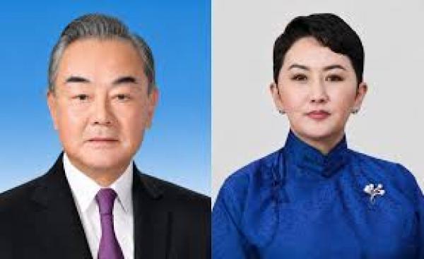 モンゴル・中国外相会談、高速道路・ガスパイプライン計画加速で一致