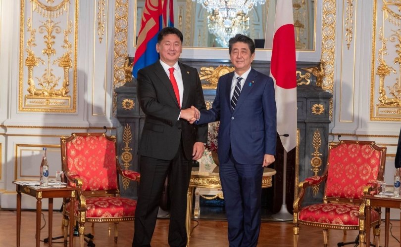 安部首相：国際通貨基金の第2段階融資提供の準備ができている