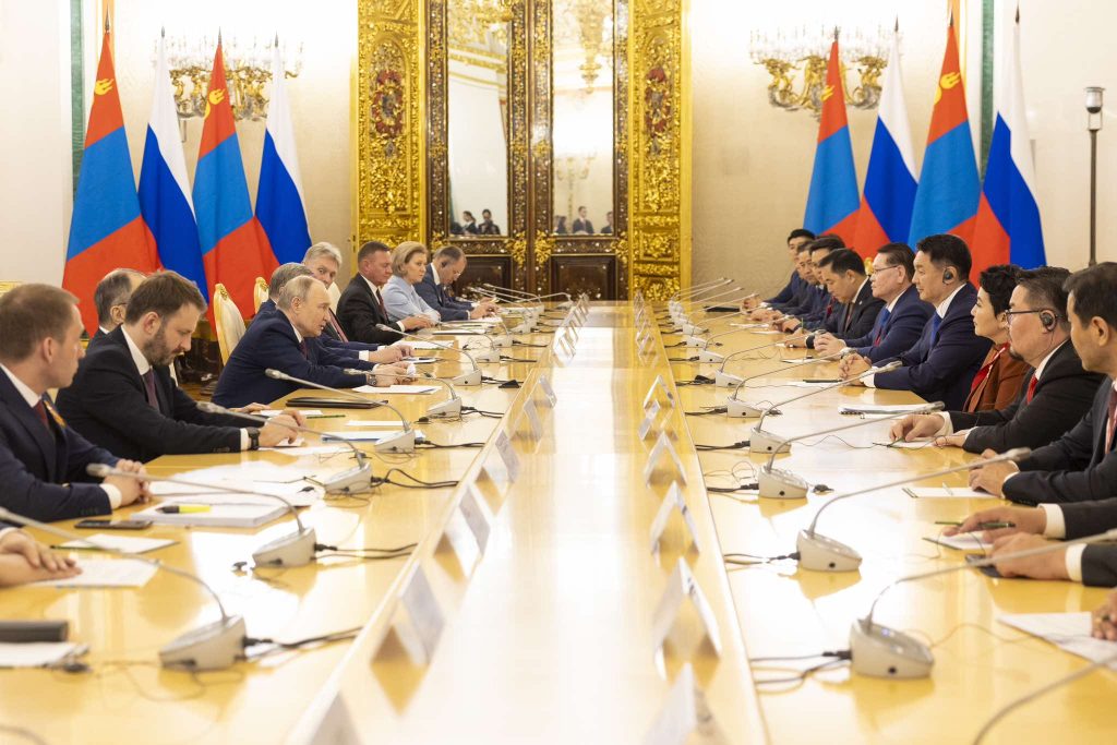 U.Khrelsukh大統領とプーチン大統領は公式会談を開催