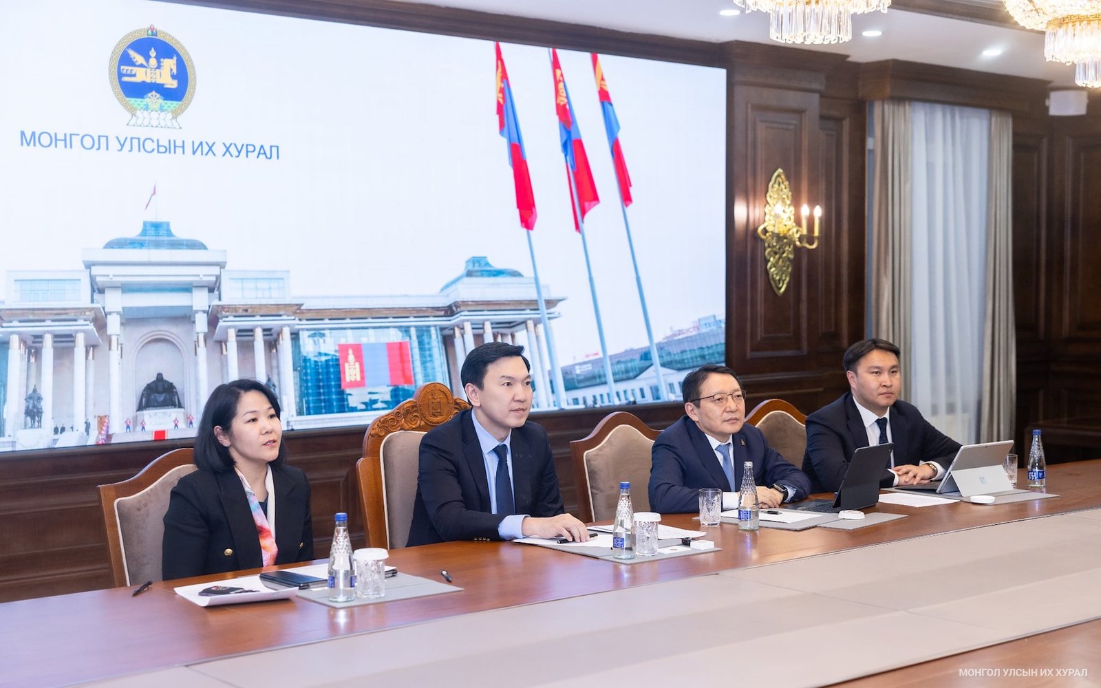 ハンガリーのOTP Bank、銀行法改正ならモンゴル進出に意欲