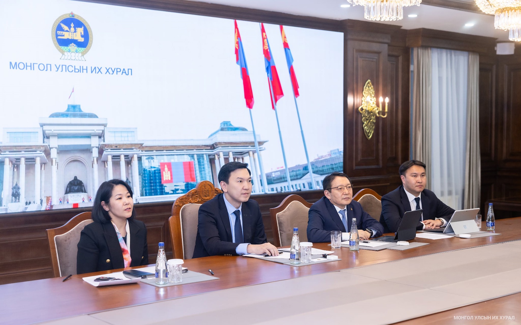 ハンガリーのOTP Bank、銀行法改正ならモンゴル進出に意欲